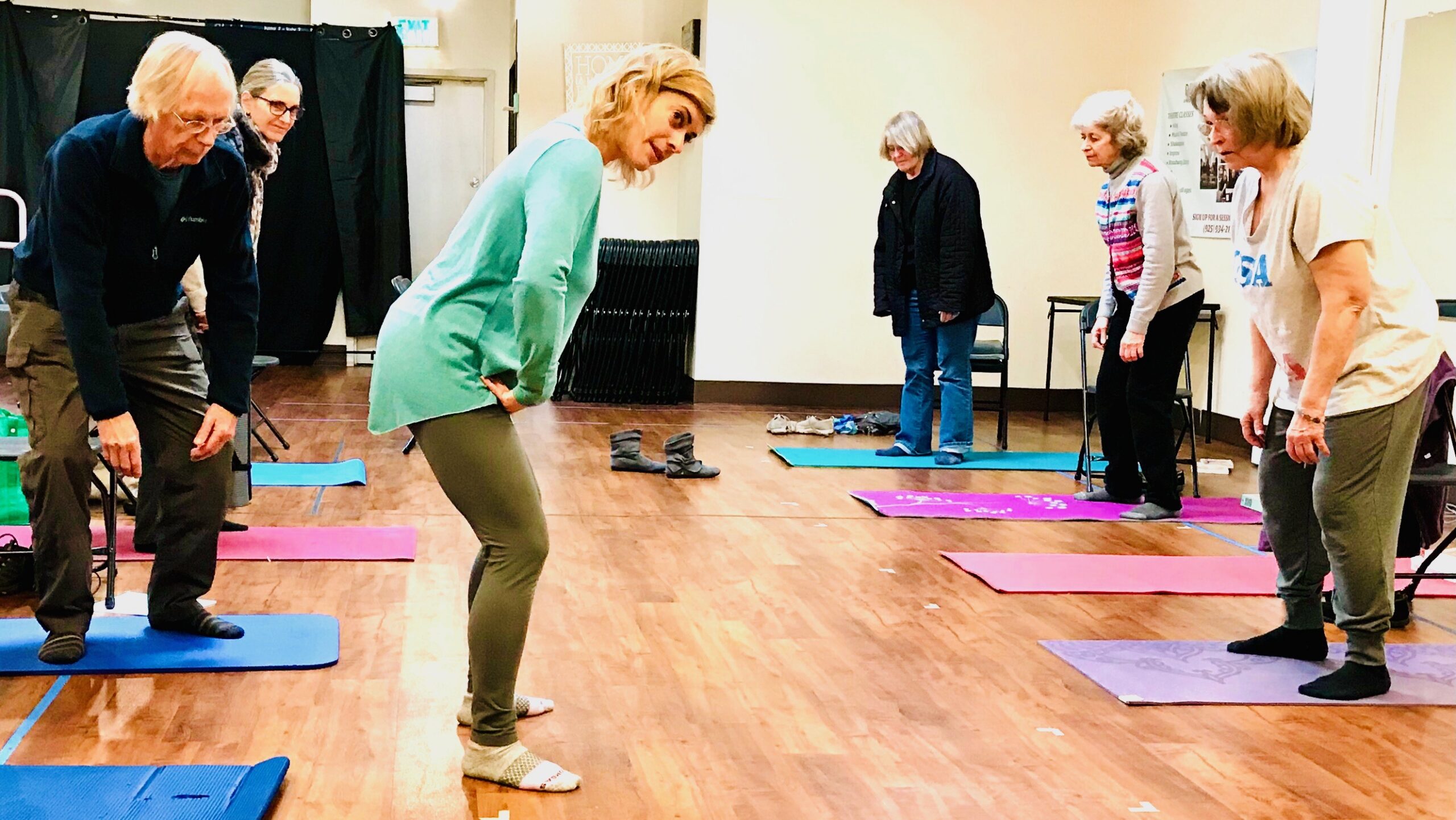 Elderly people with Parkinson's learning the Alexander Technique